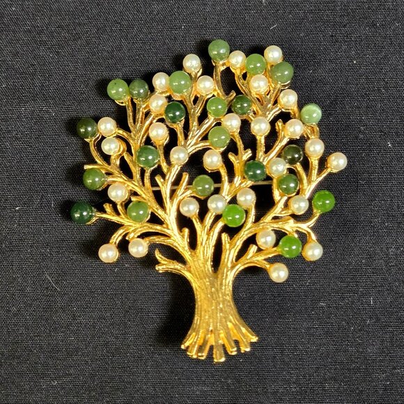 Vintage Gold Tone Tree Of Life Brooch Green Faux Jade & Pearl Beads Fall Autumn - Picture 1 of 7